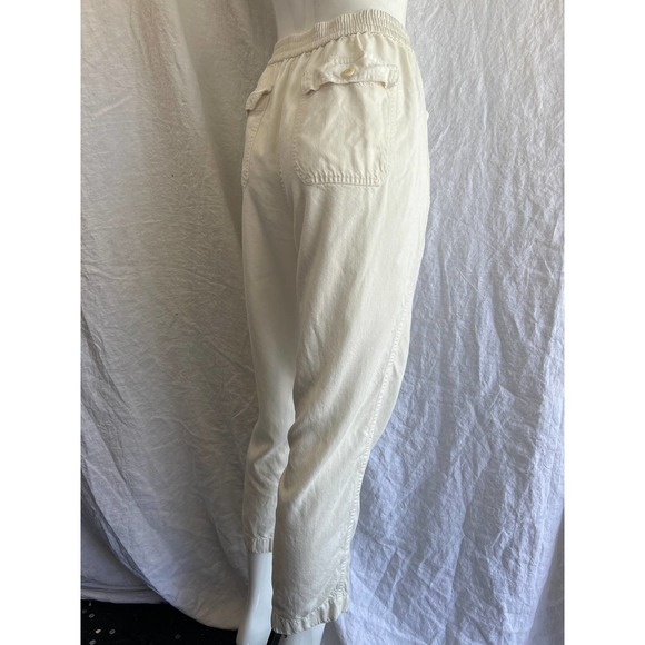 White J. Crew High Waist Cargo Style Capris - Picture 3 of 8
